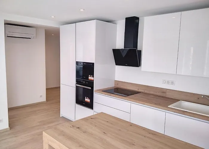 Graziella 621 * 胡安莱潘